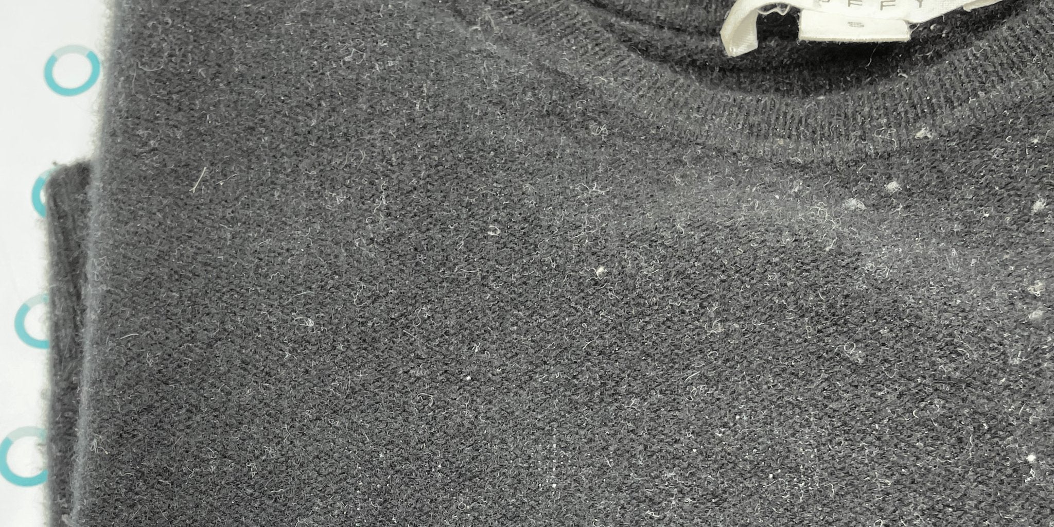 What is a lint remover Cashmere Circle