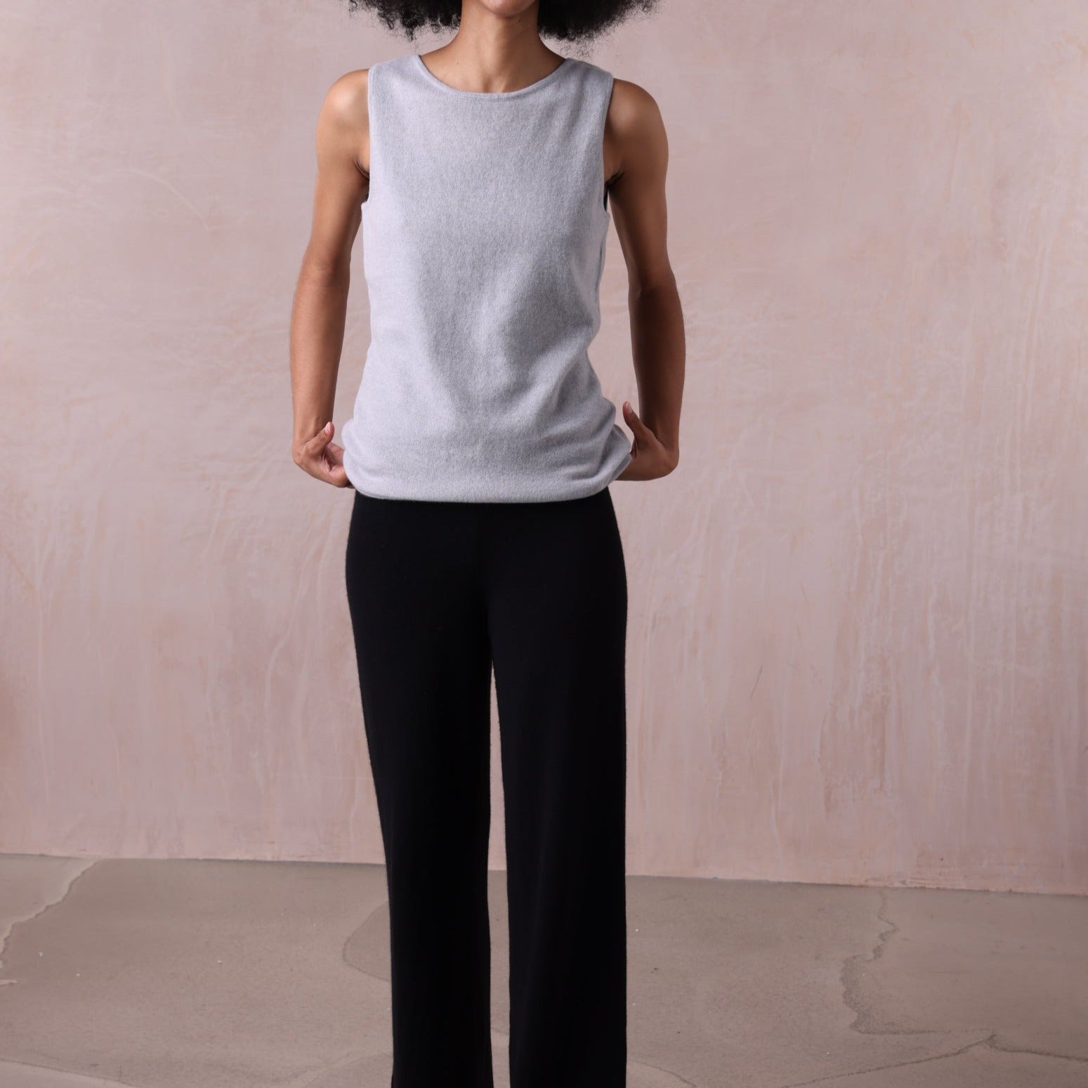 Sleeveless Cashmere Vest - Mia