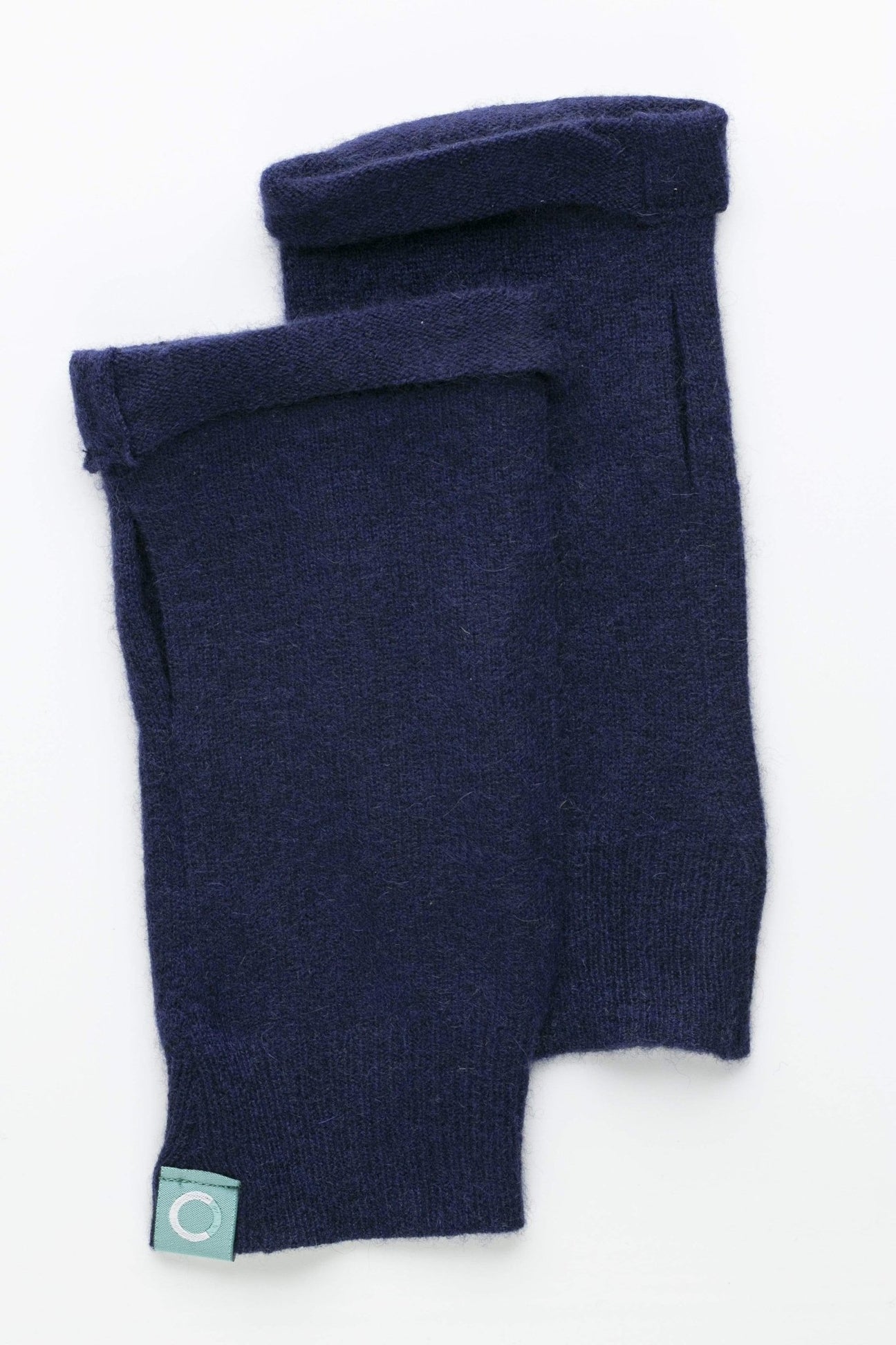 Recycled Cashmere Gloves | Made in Scotland | Cashmere Circle ...